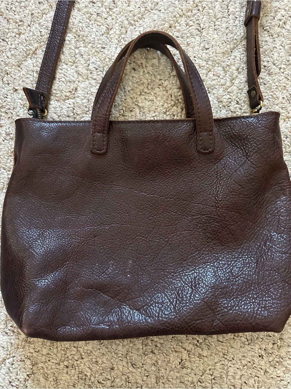 Portland Leather ‘Almost Perfect’ Medium Crossbody Tote - Picture 7 of 12